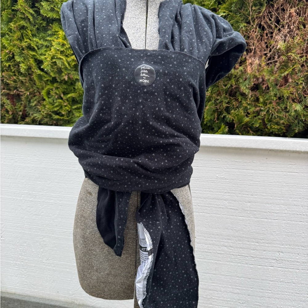 Petunia Pickle Bottom for MOBY Classic Wrap - Terrazzo Black